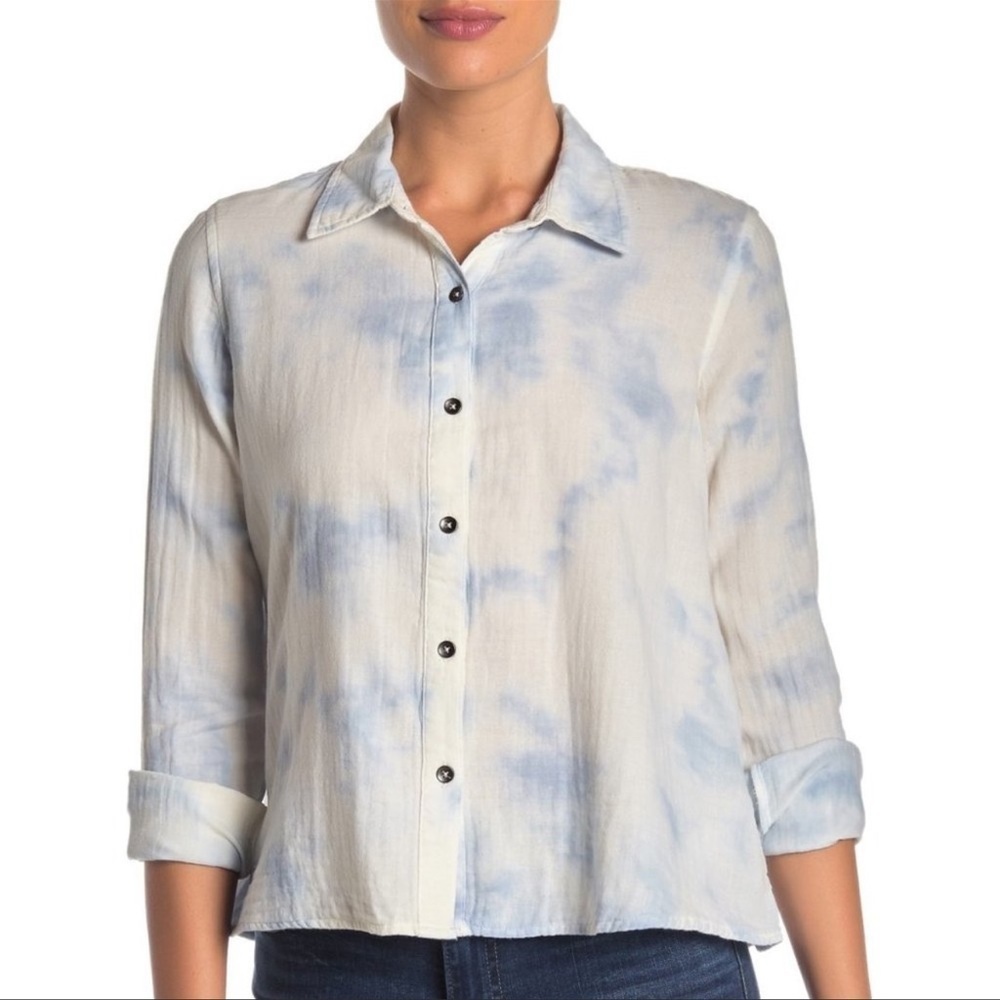 Splendid Cloud Wash Tie Dye Button Up Shirt Large